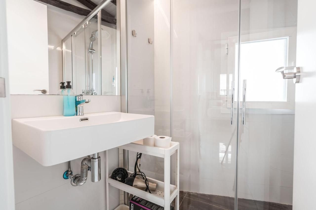 Qh Eme Suites Granada Luaran gambar